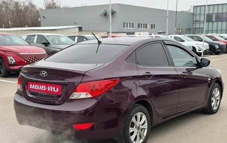 Hyundai Solaris II рестайлинг, 2013 год, 997 000 рублей, 3 фотография