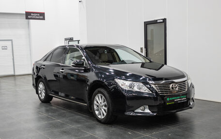 Toyota Camry, 2012 год, 1 560 000 рублей, 4 фотография