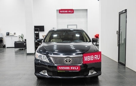 Toyota Camry, 2012 год, 1 560 000 рублей, 2 фотография