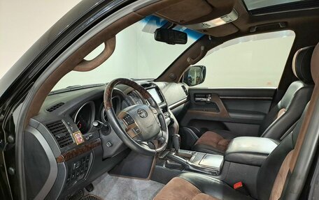 Toyota Land Cruiser 200, 2013 год, 4 930 000 рублей, 10 фотография