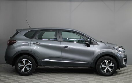 Renault Kaptur I рестайлинг, 2018 год, 1 110 000 рублей, 6 фотография