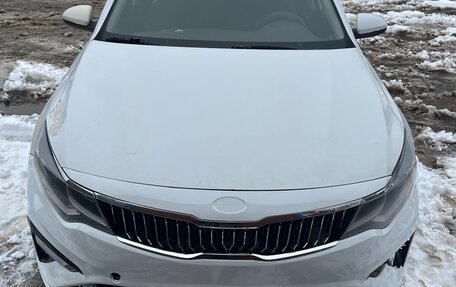 KIA Optima IV, 2018 год, 965 000 рублей, 2 фотография