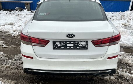 KIA Optima IV, 2018 год, 965 000 рублей, 4 фотография