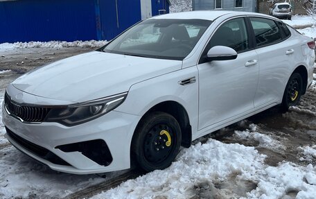 KIA Optima IV, 2018 год, 965 000 рублей, 3 фотография