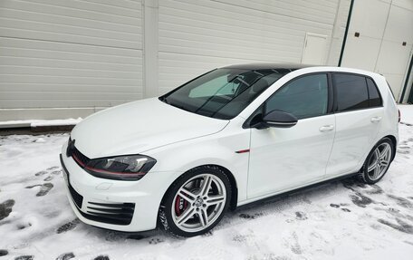 Volkswagen Golf GTI VII, 2014 год, 2 150 000 рублей, 24 фотография