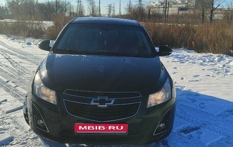 Chevrolet Cruze II, 2013 год, 1 100 000 рублей, 2 фотография