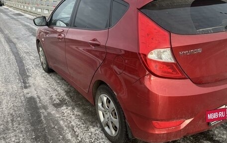 Hyundai Solaris II рестайлинг, 2011 год, 685 000 рублей, 4 фотография