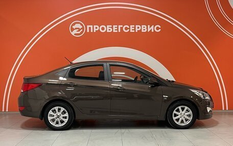 Hyundai Solaris II рестайлинг, 2015 год, 1 380 000 рублей, 4 фотография