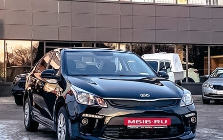 KIA Rio IV, 2017 год, 1 438 300 рублей, 2 фотография