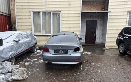 BMW 5 серия, 2003 год, 750 000 рублей, 2 фотография