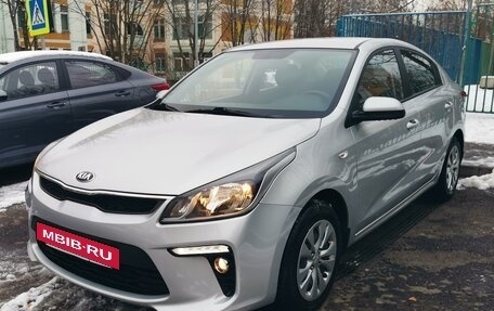 KIA Rio IV, 2019 год, 1 690 000 рублей, 2 фотография