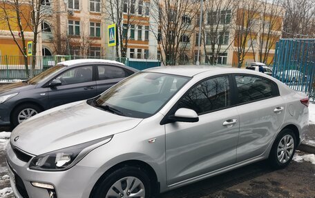 KIA Rio IV, 2019 год, 1 690 000 рублей, 5 фотография