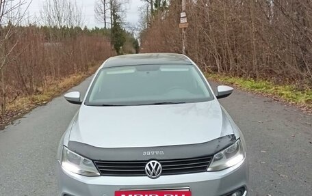 Volkswagen Jetta VI, 2014 год, 1 000 000 рублей, 6 фотография