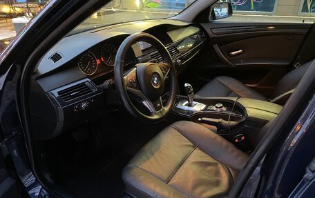 BMW 5 серия, 2009 год, 1 250 000 рублей, 11 фотография