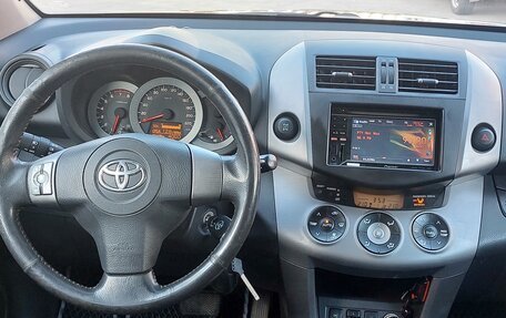 Toyota RAV4, 2006 год, 1 060 000 рублей, 23 фотография