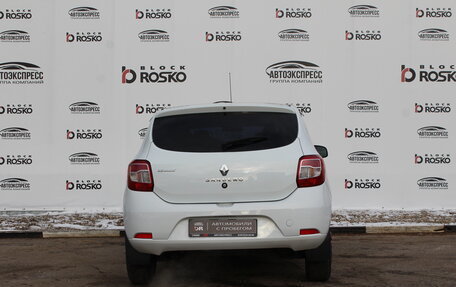 Renault Sandero II рестайлинг, 2014 год, 700 000 рублей, 6 фотография