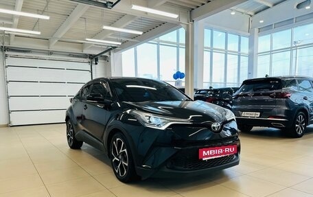 Toyota C-HR I рестайлинг, 2018 год, 2 069 000 рублей, 5 фотография