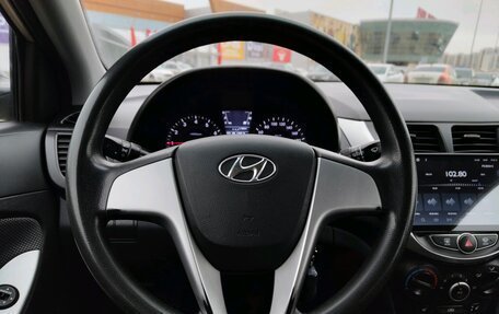 Hyundai Solaris II рестайлинг, 2011 год, 725 000 рублей, 11 фотография