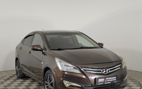 Hyundai Solaris II рестайлинг, 2015 год, 1 149 000 рублей, 3 фотография