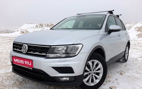 Volkswagen Tiguan II, 2018 год, 2 175 000 рублей, 1 фотография