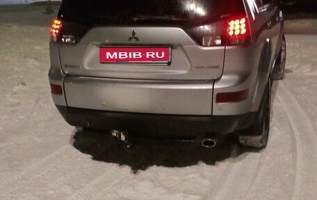 Mitsubishi Outlander III рестайлинг 3, 2008 год, 1 200 000 рублей, 1 фотография