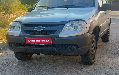 Chevrolet Niva I рестайлинг, 2010 год, 530 000 рублей, 1 фотография