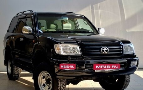 Toyota Land Cruiser 100 рестайлинг 2, 2005 год, 2 700 000 рублей, 4 фотография