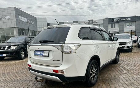 Mitsubishi Outlander III рестайлинг 3, 2014 год, 1 679 000 рублей, 4 фотография