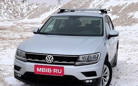 Volkswagen Tiguan II, 2018 год, 2 175 000 рублей, 15 фотография