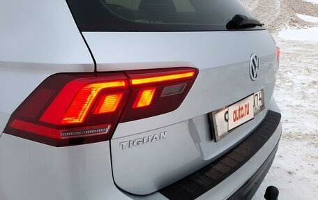 Volkswagen Tiguan II, 2018 год, 2 175 000 рублей, 21 фотография