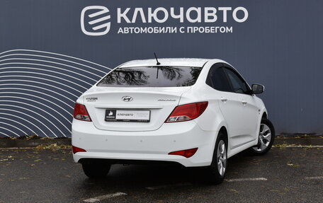 Hyundai Solaris II рестайлинг, 2015 год, 1 150 000 рублей, 2 фотография