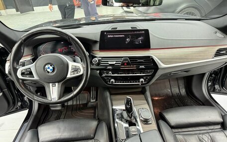 BMW 5 серия, 2019 год, 4 850 000 рублей, 15 фотография