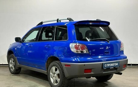 Mitsubishi Outlander III рестайлинг 3, 2003 год, 599 000 рублей, 8 фотография