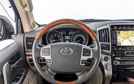 Toyota Land Cruiser 200, 2013 год, 3 990 000 рублей, 22 фотография