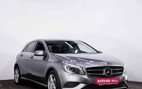 Mercedes-Benz A-Класс, 2013 год, 1 347 000 рублей, 3 фотография