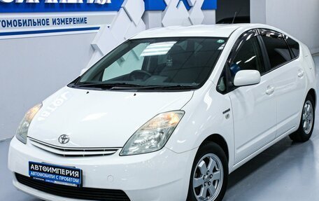 Toyota Prius, 2011 год, 1 153 000 рублей, 3 фотография