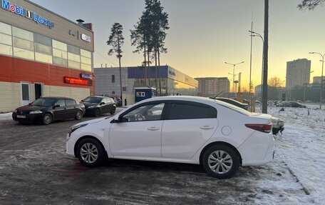 KIA Rio IV, 2021 год, 1 520 000 рублей, 5 фотография