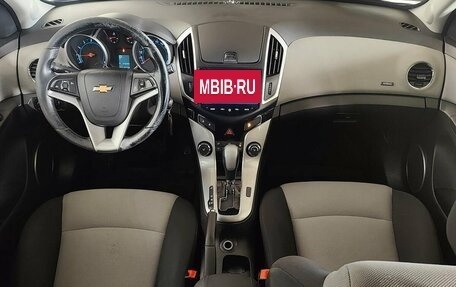 Chevrolet Cruze II, 2013 год, 661 000 рублей, 9 фотография