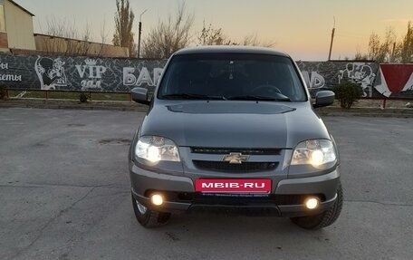 Chevrolet Niva I рестайлинг, 2017 год, 760 000 рублей, 6 фотография