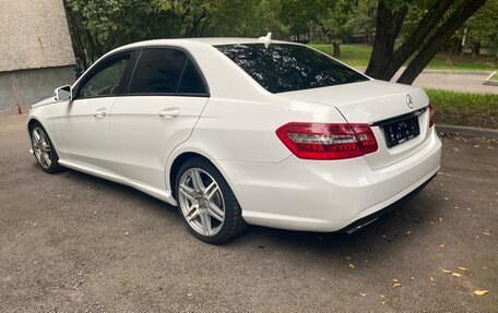 Mercedes-Benz E-Класс, 2012 год, 1 710 000 рублей, 4 фотография