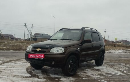 Chevrolet Niva I рестайлинг, 2012 год, 390 000 рублей, 2 фотография