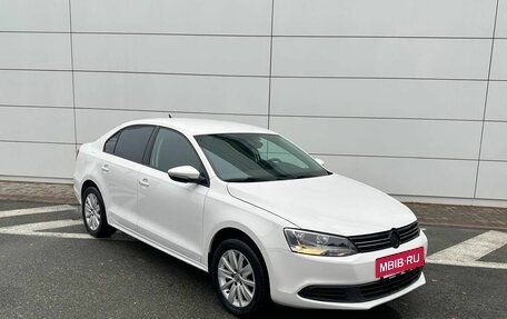 Volkswagen Jetta VI, 2014 год, 1 290 000 рублей, 3 фотография