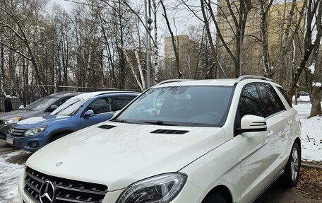 Mercedes-Benz M-Класс, 2013 год, 3 250 000 рублей, 5 фотография