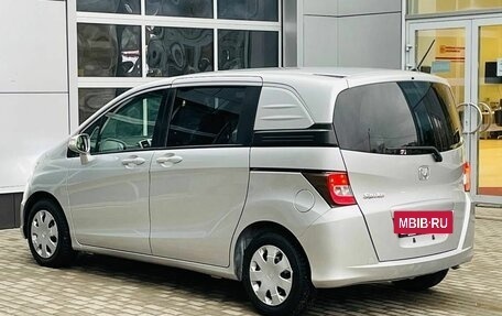 Honda Freed I, 2012 год, 1 300 000 рублей, 7 фотография