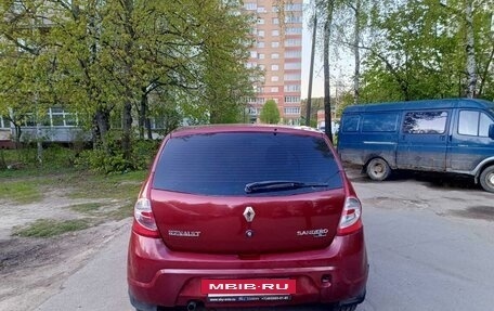 Renault Sandero I, 2013 год, 730 000 рублей, 8 фотография