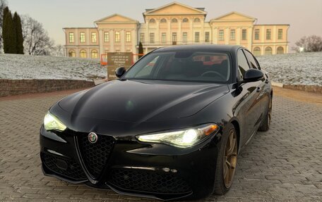 Alfa Romeo Giulia II, 2018 год, 2 380 000 рублей, 6 фотография