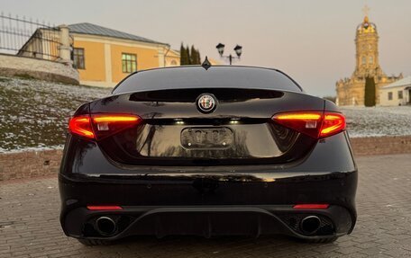 Alfa Romeo Giulia II, 2018 год, 2 380 000 рублей, 8 фотография