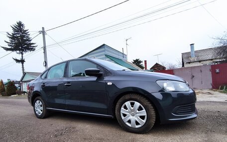 Volkswagen Polo VI (EU Market), 2013 год, 750 000 рублей, 1 фотография