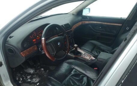 BMW 5 серия, 1998 год, 630 000 рублей, 11 фотография