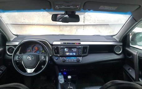 Toyota RAV4, 2013 год, 1 670 000 рублей, 4 фотография